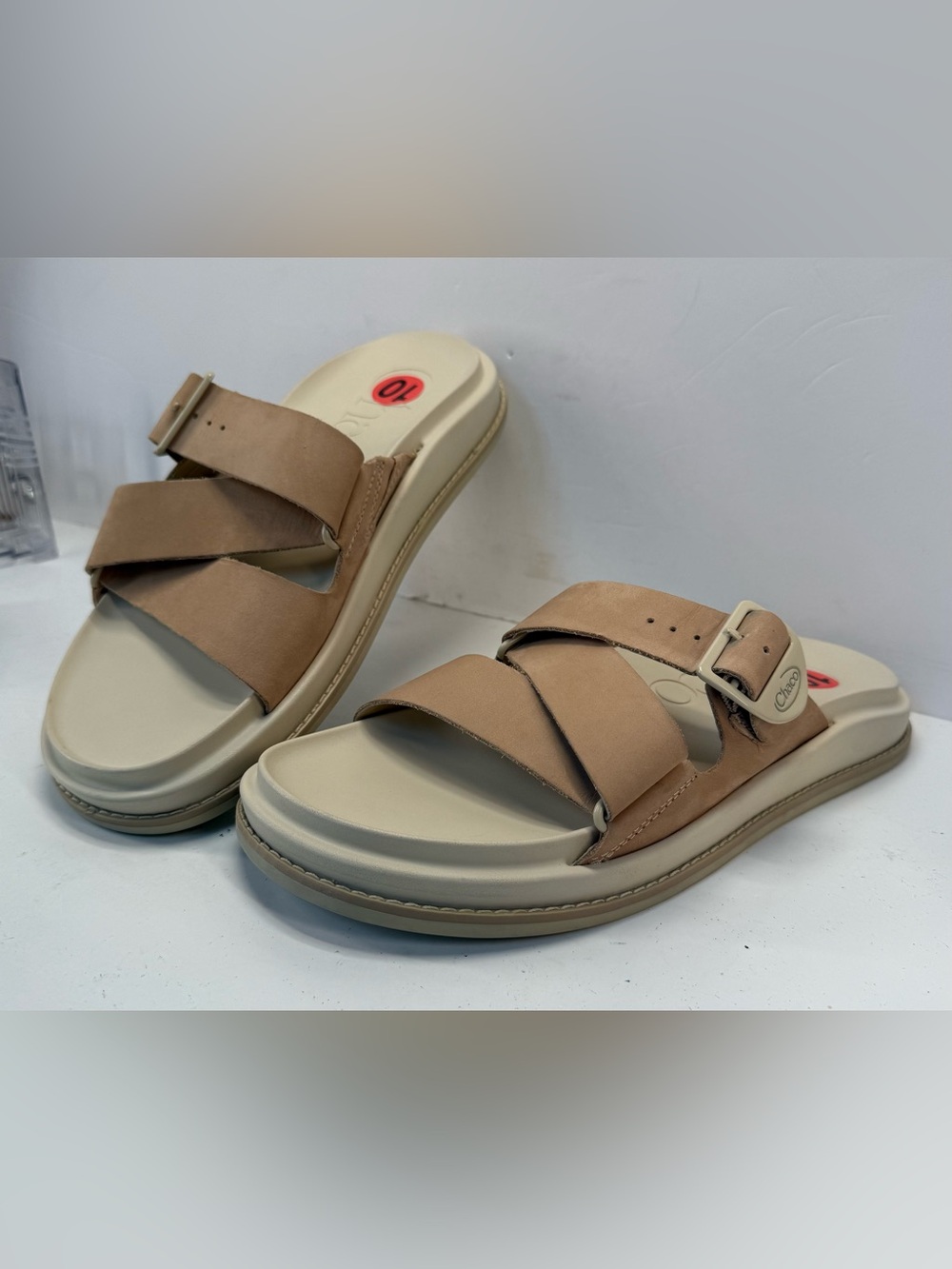 Chaco Women’s Townes Angora Tan/Bone Buckle Slide Sandals size 10